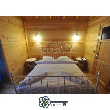 Lithos Hotel *